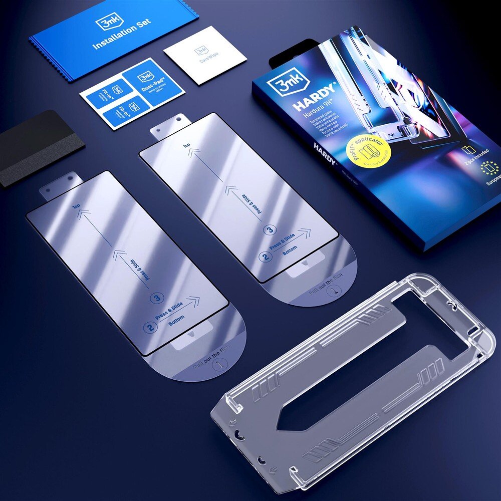 Na obrazie widoczne są dwa szkła hartowane z oznaczeniami \'Top\' i \'Bottom\', zestaw instalacyjny oraz opakowanie z logo \'3mk HARDY\'.