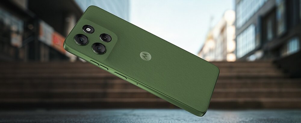 Smartfon MOTOROLA Moto G56  spada na ziemię wojskowe standardy wytrzymałości
