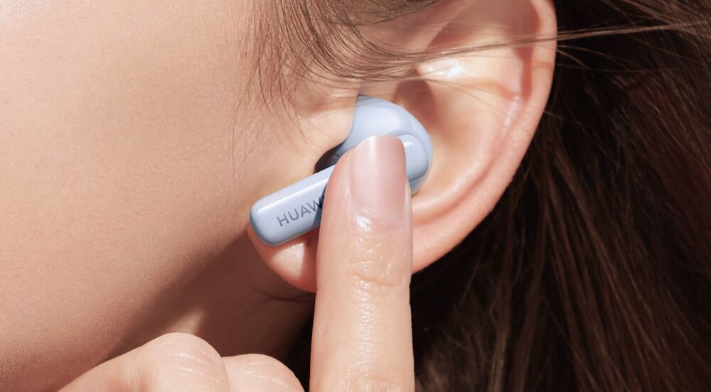 Słuchawki dokanałowe HUAWEI Freebuds 5I  dźwięk moc łączność szumy redukcja szumów hałas głośność zakres częstotliwość waga zasilanie ładowanie złącze port wtyczka działanie etui smartfon sterowanie wygoda muzyka