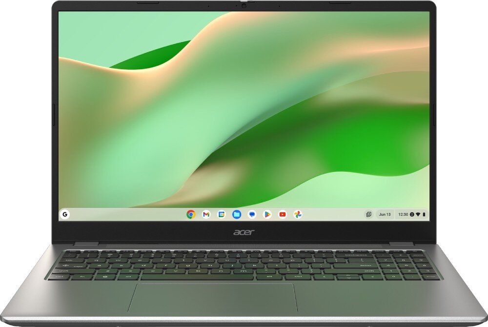 Laptop ACER Chromebook 315 CB315-6H-TCO-C7L6 Widok na otwarty laptop z przodu, na ekranie wyświetlony abstrakcyjny motyw w odcieniach zieleni i beżu, na dole ekran widoczne ikony aplikacji systemu ChromeOS, mikrofony, głośniki, audio