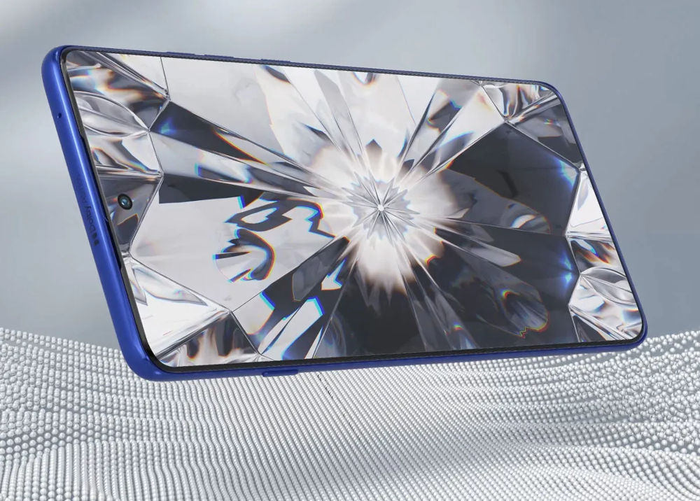 Smartfon MOTOROLA Edge 60 Pro 5G 12/512GB 6.67 120Hz aktywny wyświetlacz z jasną wizualizacją bezramkowy ekrane 6,67” pOLED Super HD (1220p) odświeżanie 120 Hz Technologia HDR10+ dźwięk Dolby Atmos®