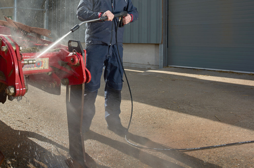 Myjka ciśnieniowa BOSCH Professional GHP 5-65 X 0600910600 dlugosc przewodu 5 metrow waz 10-metrowy wzmocniony stala tloki z nierdzewnej stali Tripl dlugotrwala zywotnosc odpornosc na uszkodzenia