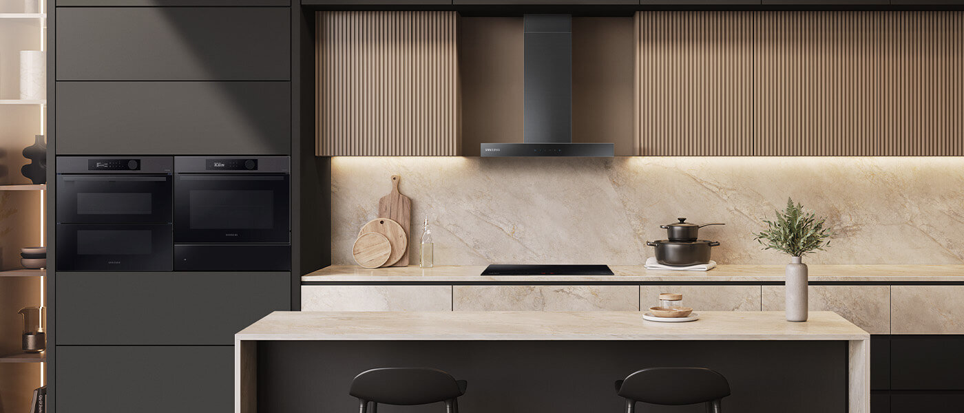 Piekarnik parowy NV7B57508AB Samsung: Media Expert - w beżowej kuchni