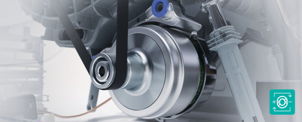 PRALKA GORENJE W3NGPI61SAS Zdjęcie przedstawia zbliżenie na podzespoły pralki, w tym silnik i elementy układu napędowego widoczne od spodu urządzenia. W prawym dolnym rogu znajduje się ikonka odnosząca się do wydajnej i stabilnej pracy silnika silnik inwerterowy cichy wydajny oszczędność energii długa żywotność