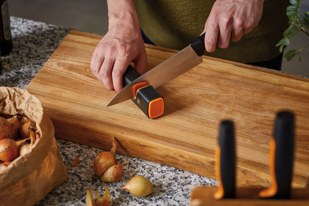 ONóż FISKARS Functional Form 1057534 japońska stal mycie w zmywarce