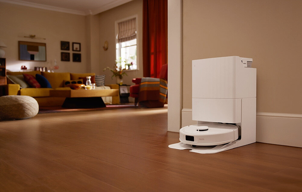 Robot sprzątający ROBOROCK Qrevo 5AE Biały Twoje podłogi, jego zadanie wygląd design tło prezentacja wizualizacja