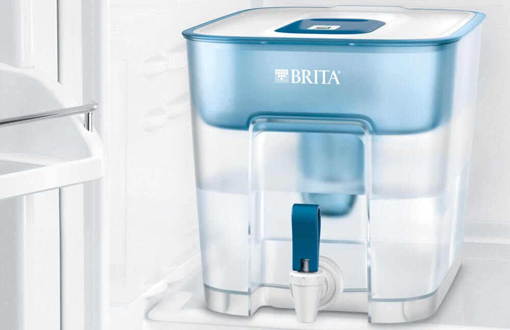 Dystrybutor wody BRITA Flow + 1 filtr Maxtra Pro Pure Performance wbudowany system brita memo przypomnienie o wymianie filtra optymalnie filtrowana woda czysta woda ciągła wysoka jakość wody 