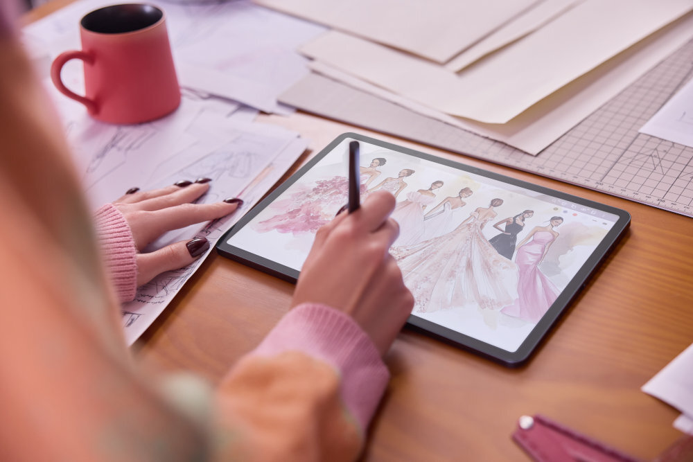 TCL NXTPAPER 11 Plus baterię o pojemności 8000 mAh szybkim ładowaniem 33 W 16 godzin