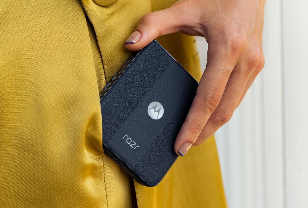 Smartfon MOTOROLA Razr 50 Ultra  RAM 