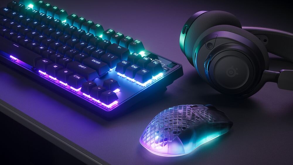 STEELSERIES Aerox 3 Shadow + Black mysz Arctis Nova 7 Gen 2, Apex Pro TKL Gen 3 oraz QcK Heavy - zdjęcie całej kolekcji
