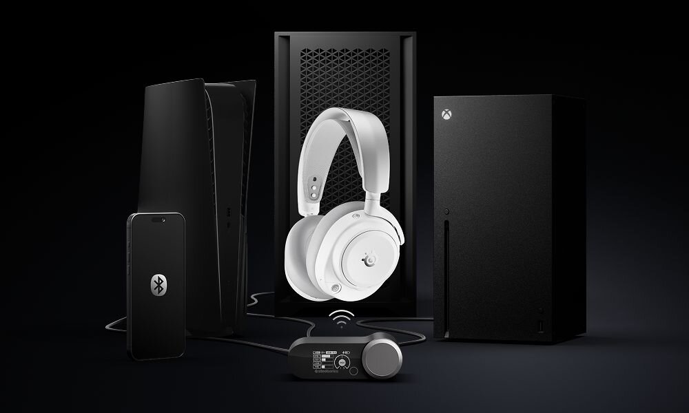 STEELSERIES Arctis Nova Pro Omni słuchawki gamingowe wieloźródłowe połączenie komputer konsola telefon Hi-Resolution Audio, słuchawki, konsole oraz smartfon na ciemnym tle