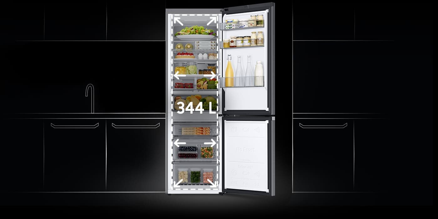 Grafika wskazuje powiększoną pojemność w chłodziarko-zamrażarce Samsung RB34C775CB1 uzyskaną przez SpaceMax™