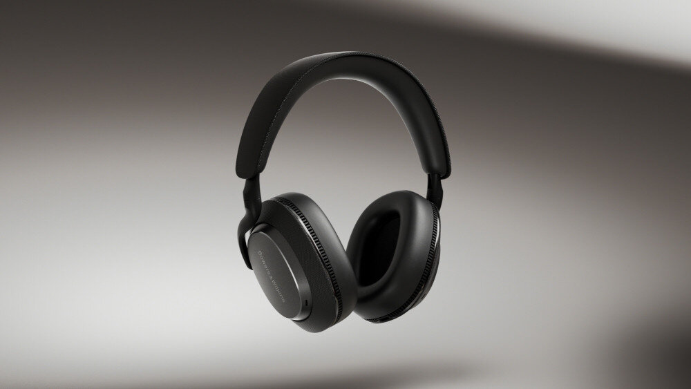 Czarne słuchawki nauszne z widocznym logo \'Bowers & Wilkins\' na nauszniku. Słuchawki mają elegancki, nowoczesny design z miękkimi poduszkami nauszników.