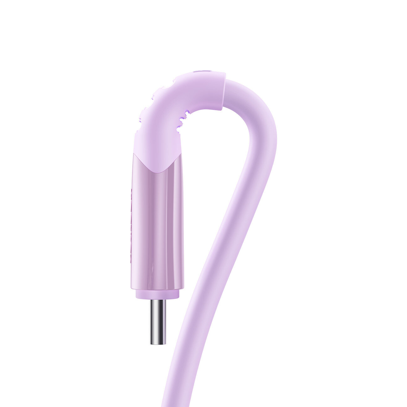Fioletowy kabel USB-C z metalową końcówką, widoczny w zbliżeniu na tle białym.