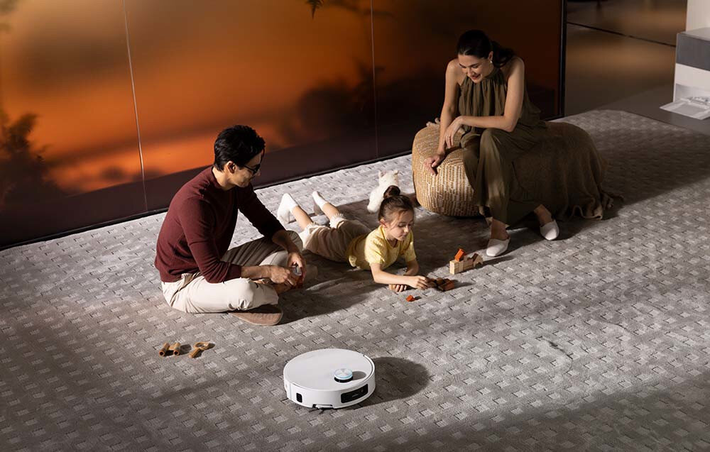 Robot sprzątający DREAME Aqua 10 Ultra Track Complete Biały  rozpoznaje dywany i dostosowuje do nich tryb pracy podwójne odkurzanie z podniesioną mocą ssania czyszczenie twarde podłogi wykładziny