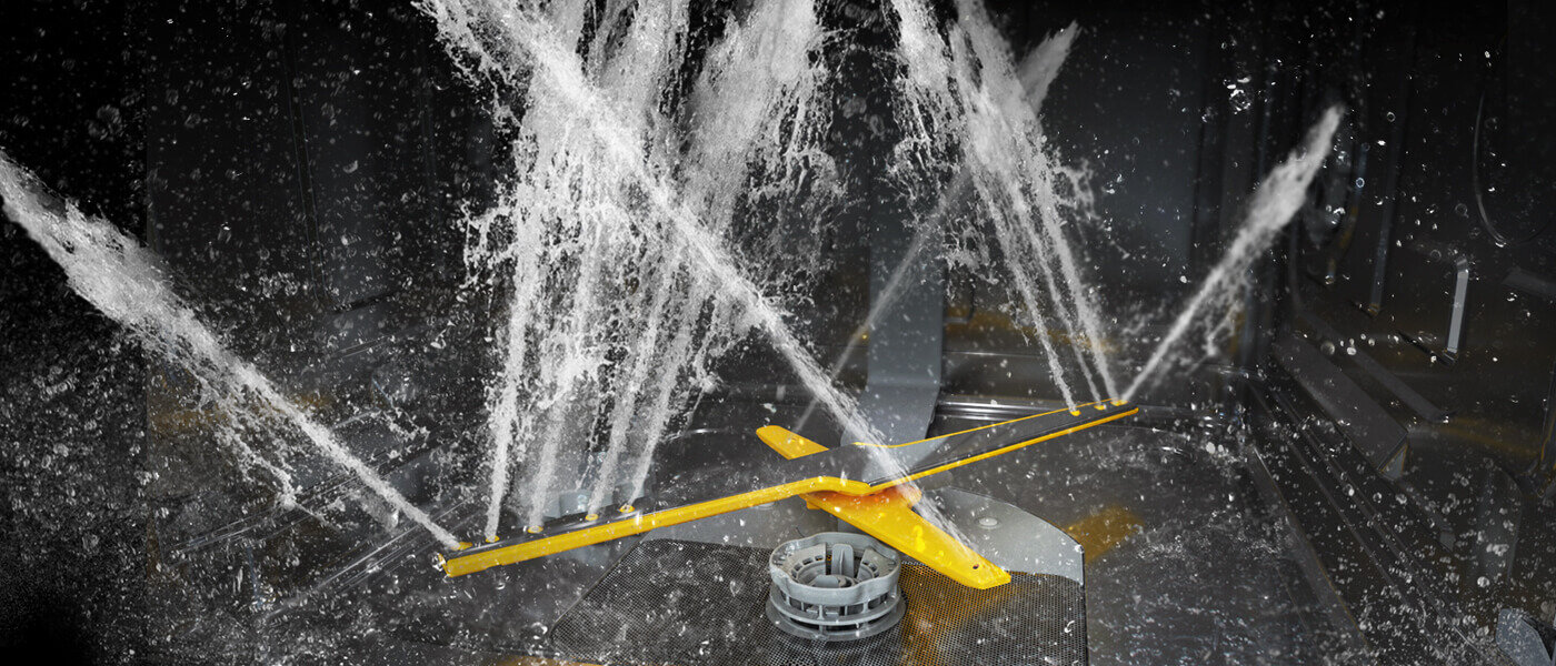 Na grafice pokazane jest podwójne obrotowe ramiona, dzięki której jest większa siła zmywania 