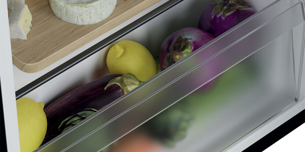 LODÓWKA CANDY CNOQ2S58EB wizualizacja lifestyle szuflada dodatkowa przezroczysta owoce warzywa sery dłuższa świeżość utrzymanie porządku