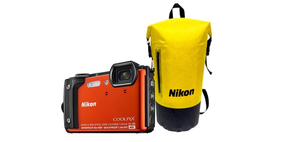 Aparat NIKON Coolpix W300 Pomarańczowy - Zestaw Holiday + Wodoszczelny plecak VAECSS66 widok zestaw