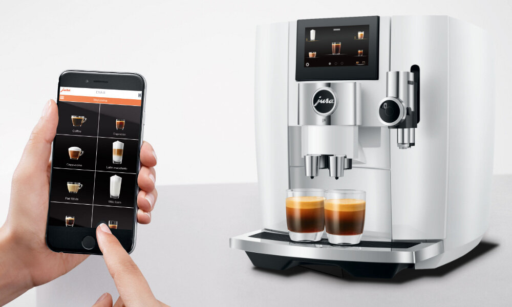 Ekspres JURA J8 Piano White (EA) JURA Operating Experience (J.O.E.®) smartfon obsługa informacja dostep kawy komunikaty