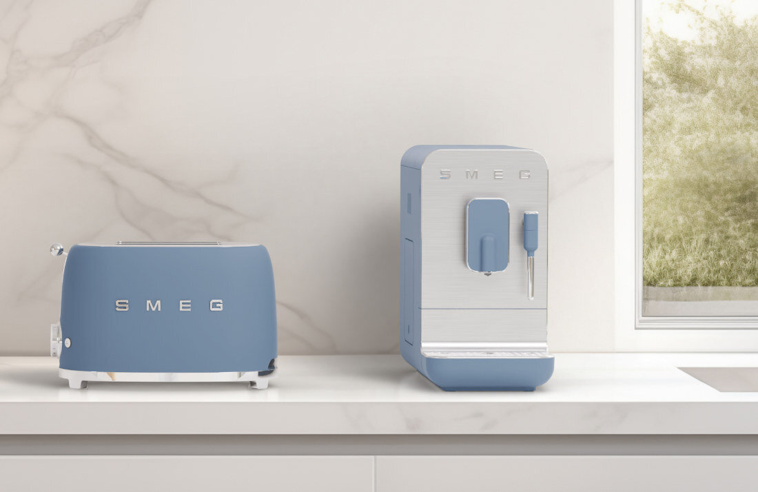 Ekspres SMEG BCC11WHMEU 18 cm szerokości regulacja dozownik zakres wymiary Dobry wybór do małej kuchni