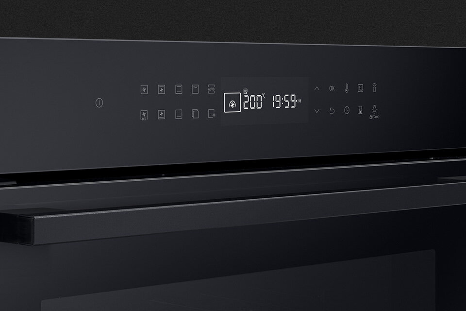 Piekarnik NV7B4020ZAK wyposażono w czytelny panel sterowania - przyjdź do Media Expert i zobacz jak prosto obsługuje się urządzenie