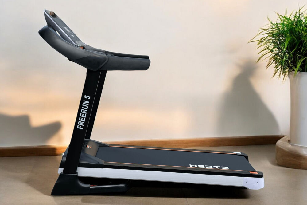 Bieżnia elektryczna HERTZ Freerun 5 wyglad