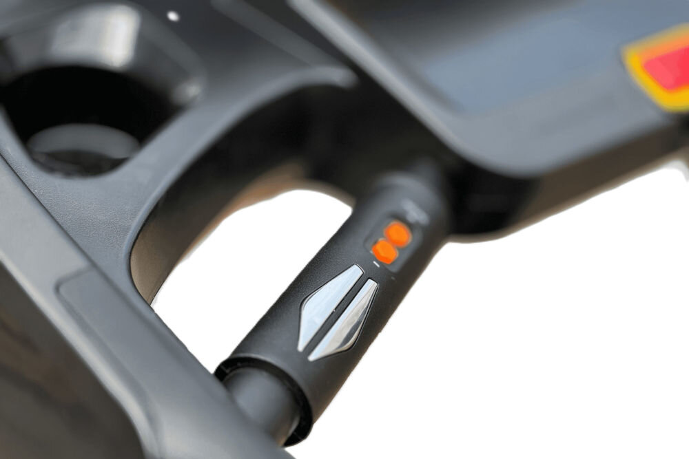 Bieżnia elektryczna HERTZ Freerun 5 automatyczna regulacja kąta nachylenia bieżni zakres