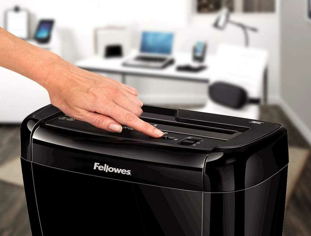 Niszczarka FELLOWES P-25S - Kompaktowy rozmiar