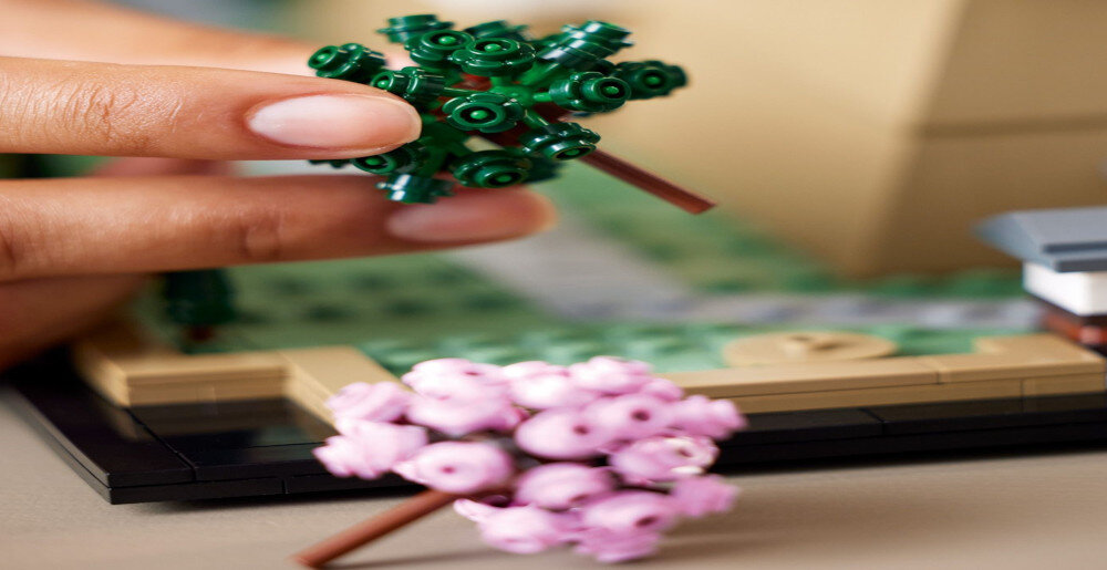 KLOCKI LEGO ARCHITECTURE ZAMEK HIMEJI 21060 wiśnie ogród