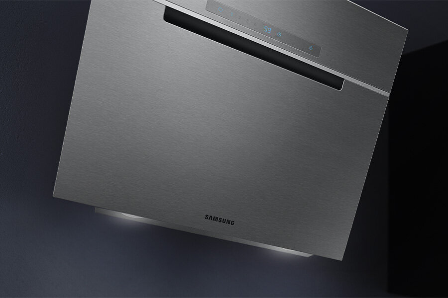 Okap skośny Samsung NK24M7070VS - Media Expert: oświetlenie płyty kuchennej