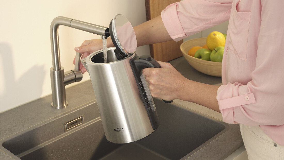 Czajnik BRAUN WK5205BK dostosowanie preferencje 5 ustawień temperatury herbaty i napary funkcja RapidBoil pojemność czas