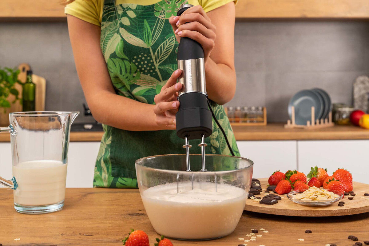 Blender GÖTZE & JENSEN HB950K trzepaczka