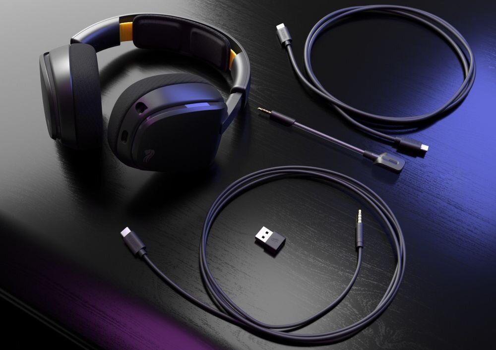 GLORIOUS GHS Eternal RGB GLO-A-2PC-WHT słuchawki impedancja 32 ohm czułość 95 dB THD 1 procent, słuchawki wraz z akcesoriami leżące na biurku