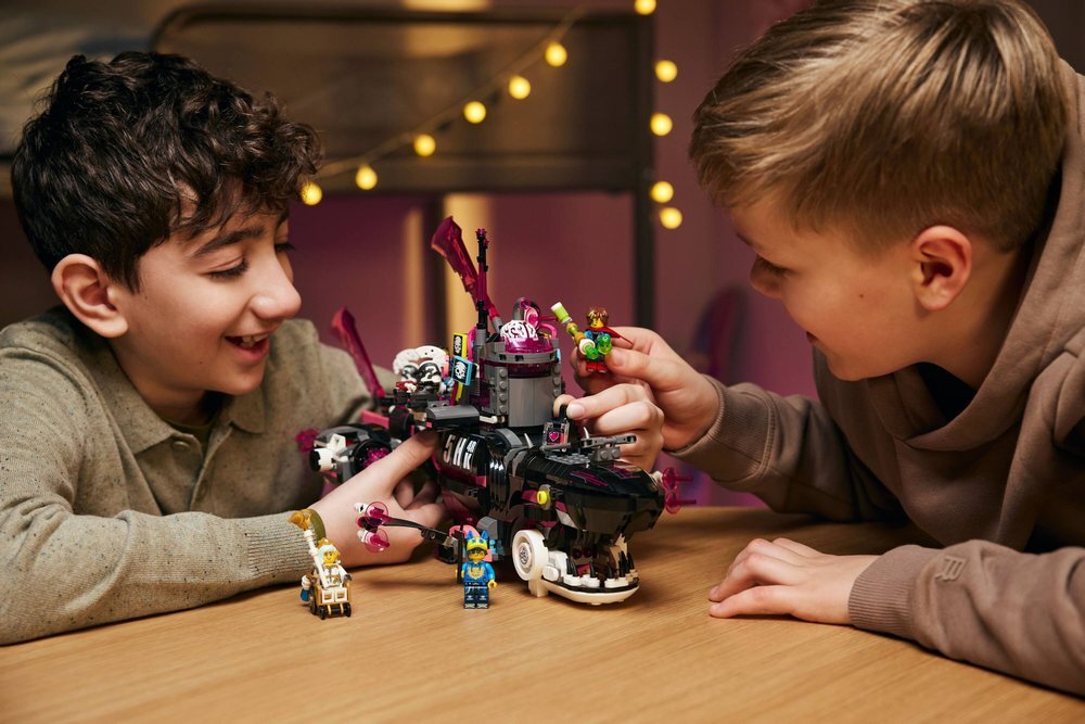 LEGO 71500 DREAMZzz Koszmarny Rekinokręt podwodny detale zestawu 