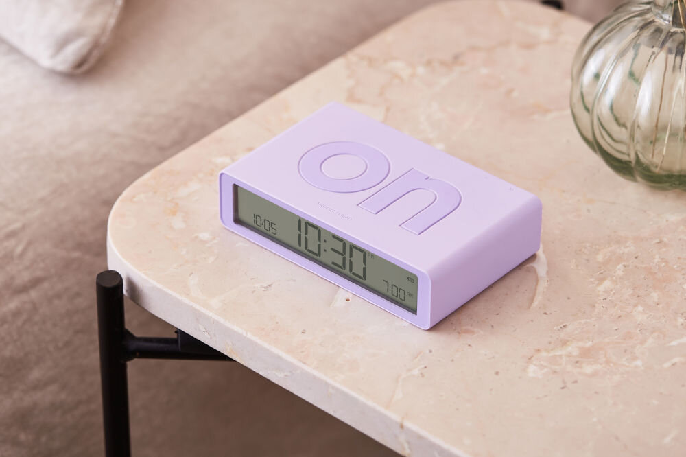 Budzik LEXON Flip Classic Fioletowy Budzik LEXON Flip Classic