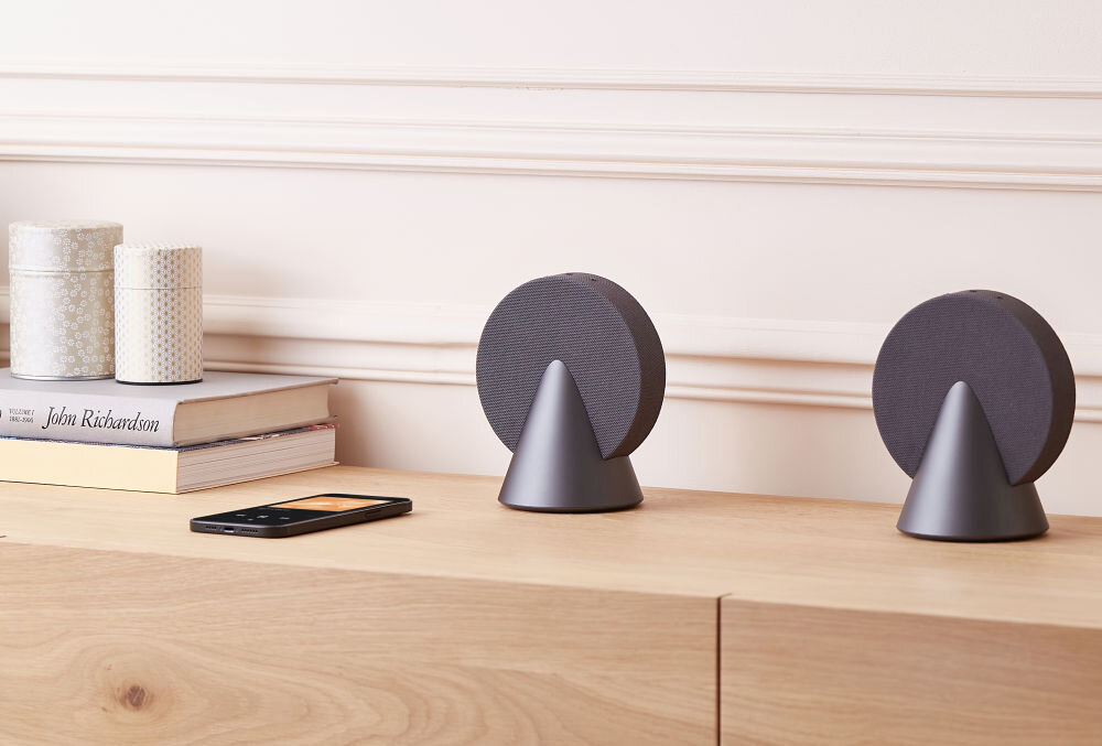 Głośnik LEXON Conic Bluetooth, głośnik 360°, Stożkowa aluminiowa, głośniki stojące na komodzie