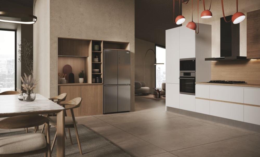 HAIER HCR3818ENMM lodówka funkcjonalność wygląd elegancja wnętrze aranżacja kuchnia ozdoba