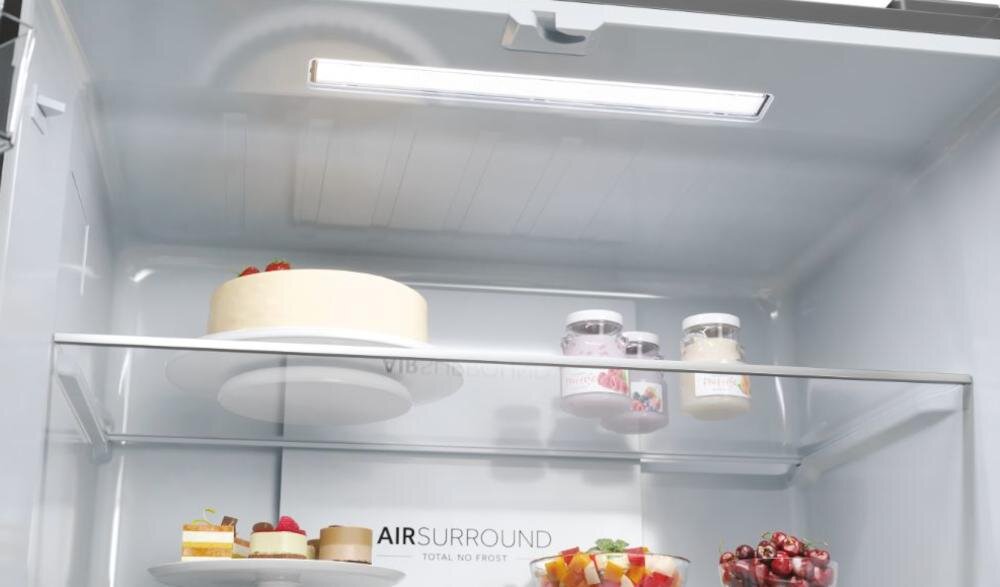 HAIER HCR3818ENMM wygoda elegancka funkcjonalność półki hartowane szkło wnętrze łatwe czyszczenie bezpieczne oświetlenie led