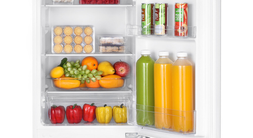 LODÓWKA MPM-182-KB-38W pojemność wnętrze półki balkoniki jajka warzywa owoce