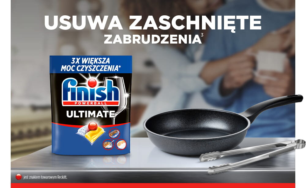 Kapsułki do zmywarki FINISH Ultimate Lemon - 130 szt., zaschnięte, resztki, czystość, działanie, Czysta patelnia oraz opakowanie produktu na blacie.
