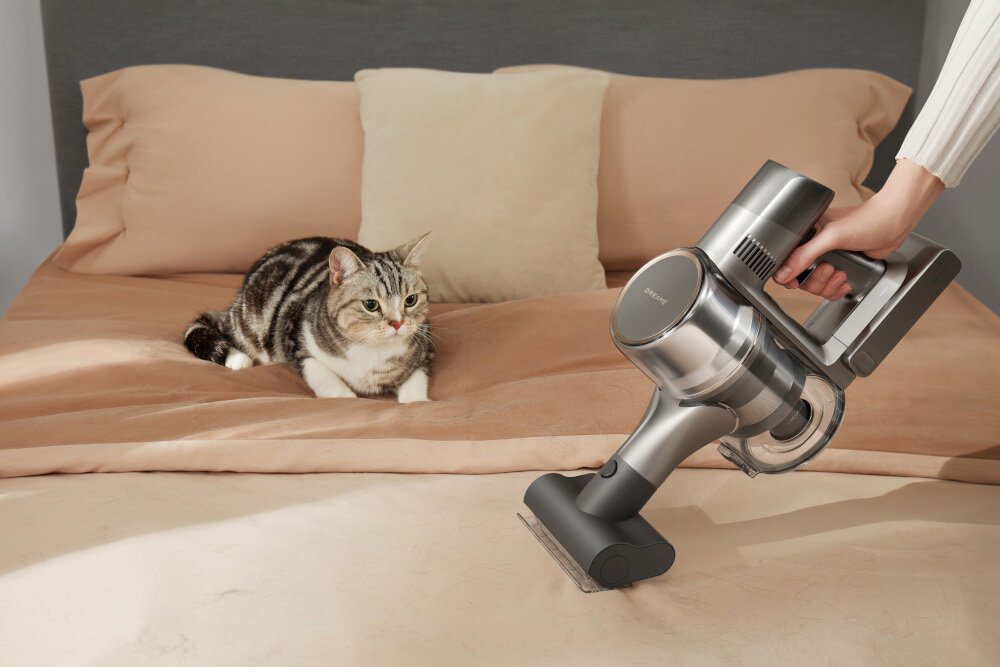 Odkurzacz DREAME R20 Aqua łatwość obsługi zestaw końcówek wszechstronne sprzątanie stacja ładująca 