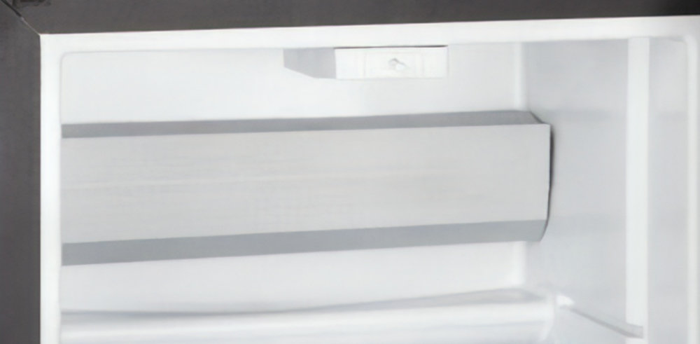 Lodówka MPM 30-MBS-01 - Oświetlenie LED