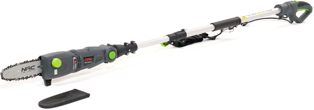 Piła elektryczna NAC PCE71-SAH-E-CH 710W w zestawie rura teleskopowa prowadnica osłona na prowadnicę łańcuch tnący śruba nakrętka klucz montażowy pasek podtrzymujący instrukcja obsługi w polskiej wersji językowej karta gwarancyjna