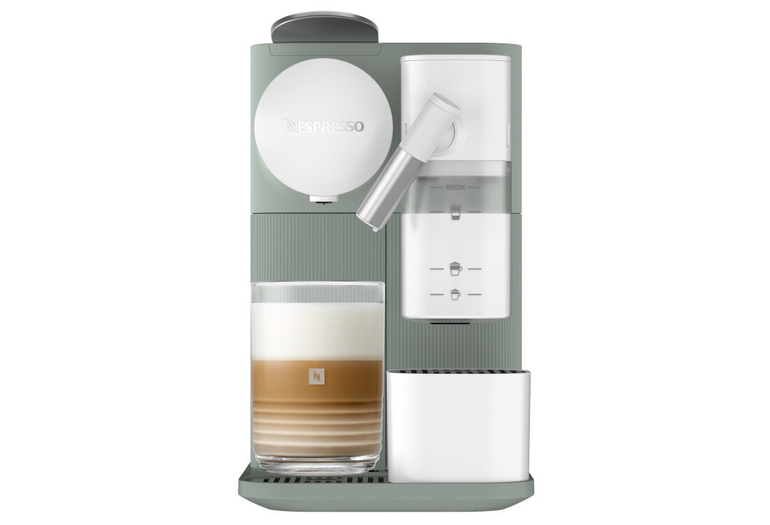 Szary ekspres do kawy z logo Nespresso, posiadający pojemnik na mleko i filiżankę z kawą z mleczną pianką. Obok znajduje się panel z przyciskami do wyboru napoju.