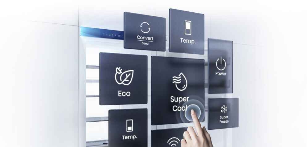 Interfejs dotykowy z ikonami i tekstem: Convert, Temp., Eco, Super Cool, Power, Super Freeze. Dłoń wskazuje na ikonę Super Cool.