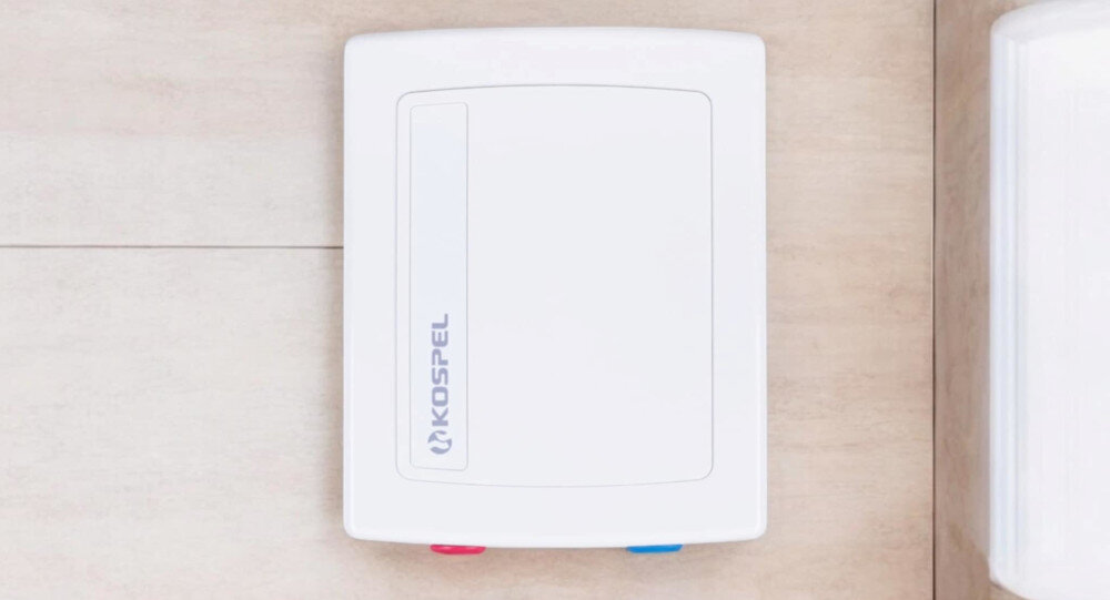 PRZEPŁYWOWY PODGRZEWACZ WODY KOSPEL EPO2-3 AMICUS - 3.5KW 230V prosty montaż Bezproblemowa instalacja bez komplikacji króćce oszczędność miejsca przestrzeni Drobnostrumieniowy perlator komfortowe korzystanie równomiernie rozprowadzany strumień bardziej efektywne korzystanie oszczędności niższe rachunki kompaktowy efektywny wydajny drobnostrumieniowy napowietrzacz wody oszczędności montaż pod nad umywalką