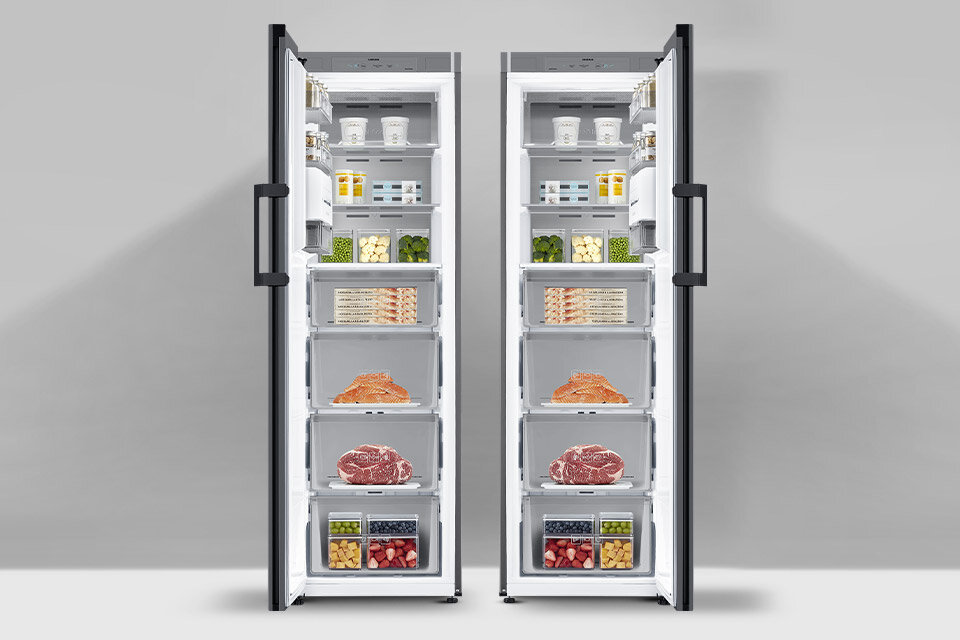 Drzwi zamrażarki Bespoke, które mogą otwierać się w prawą lub lewą stronę