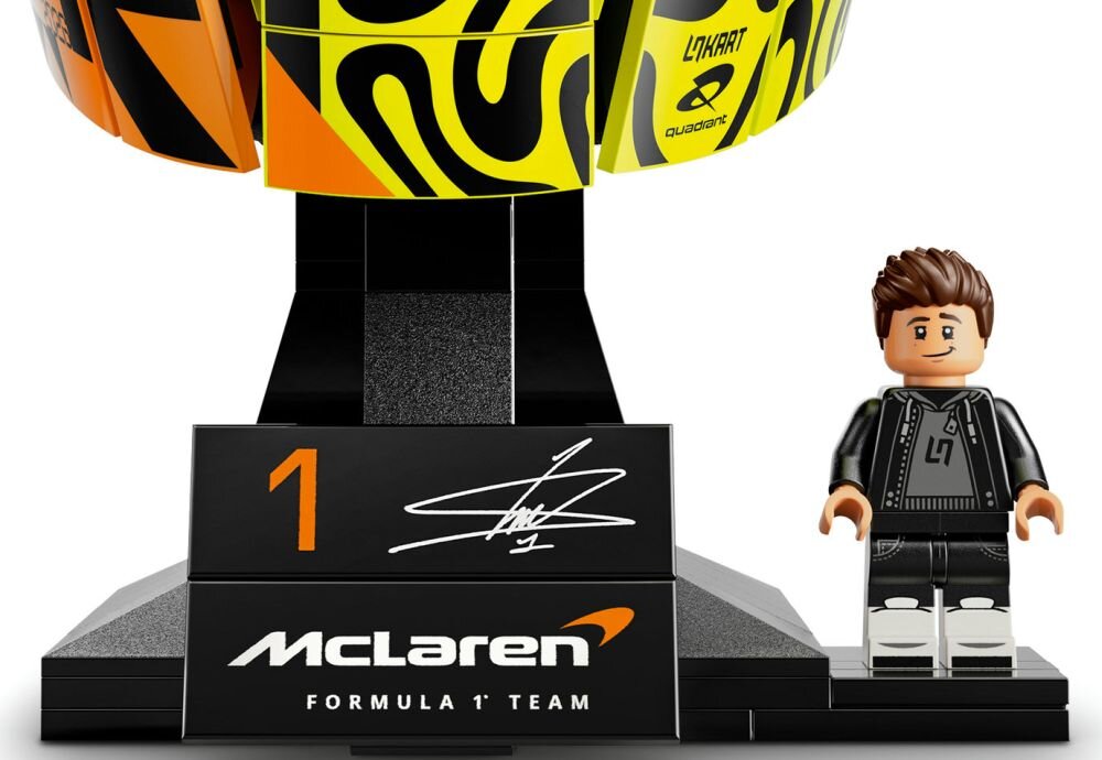 LEGO 43023 Kask Lando Norris McLaren Mastercard F1 Team ekspozycja kolekcjonerska wymiary 18 cm 11 cm 13 cm prezent F1