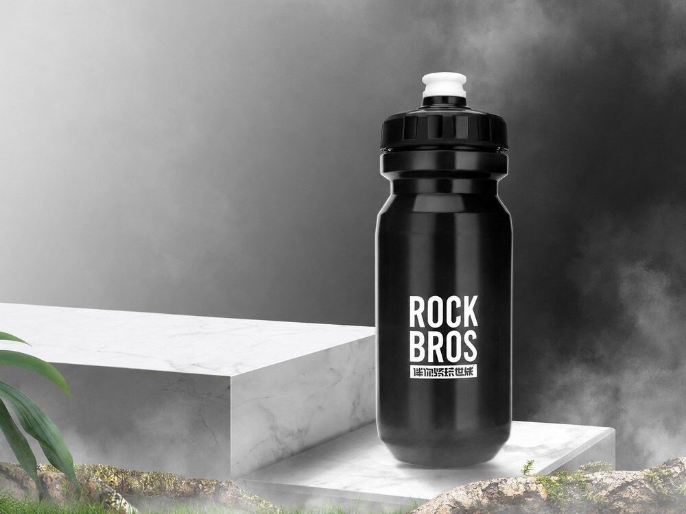 Bidon ROCKBROS 35210066001 600 ml Czarny, materiał, polipropylen, bezpieczeństwo, higiena, Butelka sportowa na jednolitym tle.