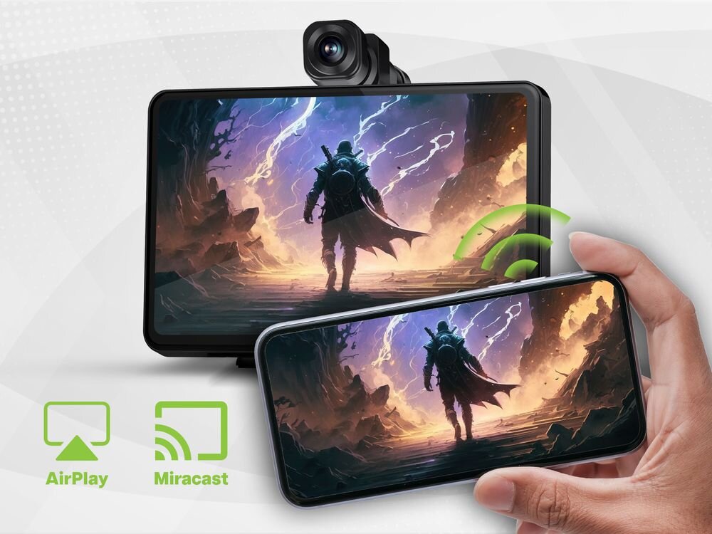 Obraz przedstawia samochodowy tablet multimedialny z wyświetlaczem pokazującym postać w fantastycznym krajobrazie. Obok znajduje się smartfon z tym samym obrazem oraz ikony AirPlay i Miracast.